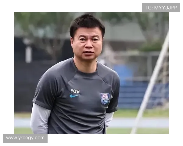 中国现存足球明星名单及其成就分析与未来发展展望 中国现存足球明星名单及其成就分析与未来发展展望