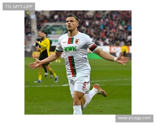 以Er开头的足球明星盘点他们的辉煌成就与影响力