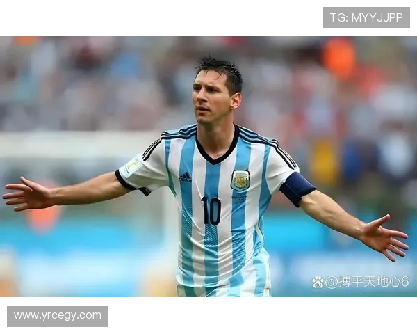 全球足球巨星汇聚一堂的传奇名单与成就回顾 全球足球巨星汇聚一堂的传奇名单与成就回顾